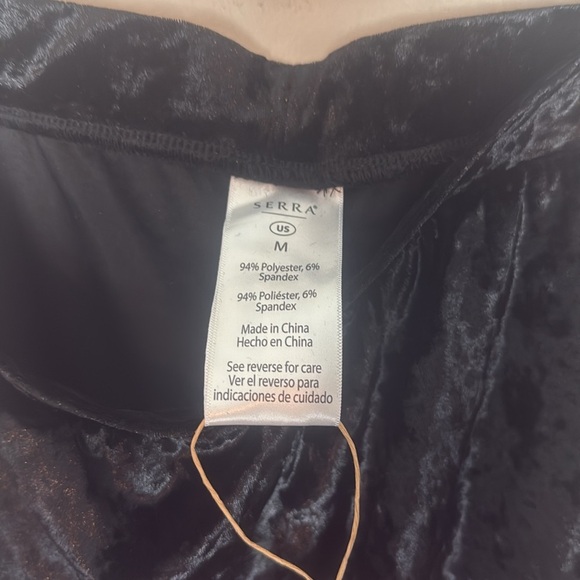 SERRA Ladies Crushed Velvet Pant in Black with Pockets Size M NWT - Picture 7 of 7